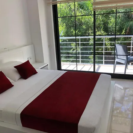 Stone House Aparts 2 1 Mit Zwei Balkone Und Poolview Kalkan No 10 شقة *